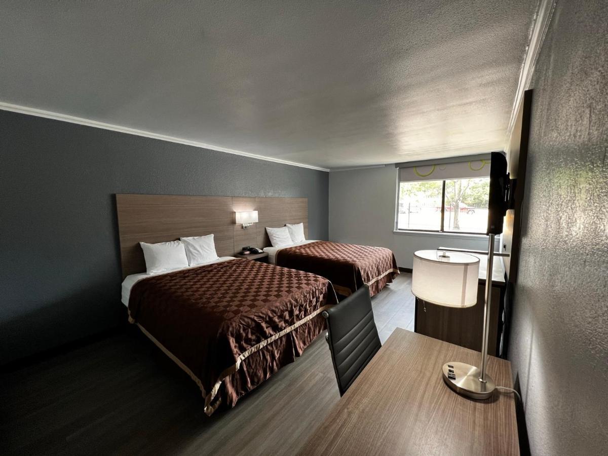 Super 8 By Wyndham Fort Worth Entertainment District Luaran gambar