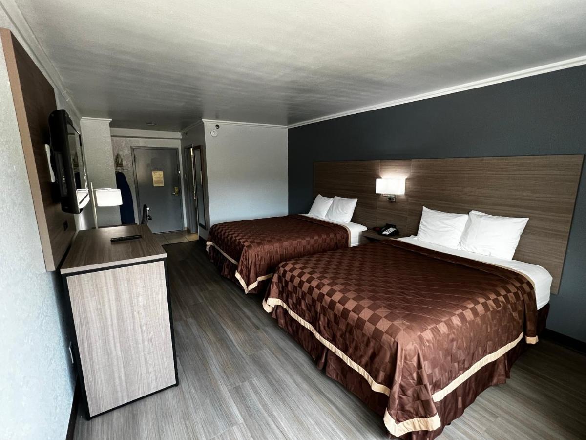 Super 8 By Wyndham Fort Worth Entertainment District Luaran gambar
