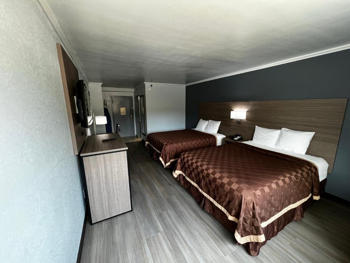 Super 8 By Wyndham Fort Worth Entertainment District Luaran gambar