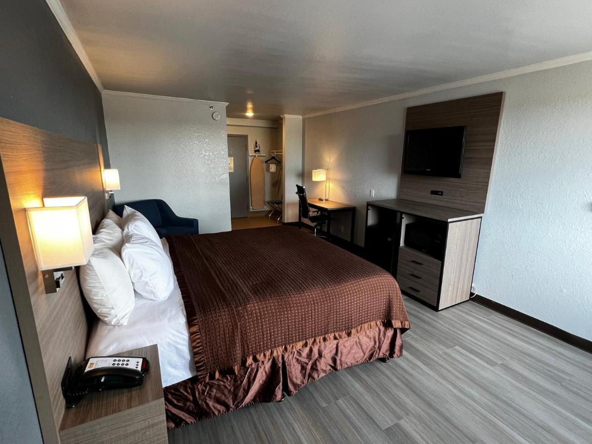 Super 8 By Wyndham Fort Worth Entertainment District Luaran gambar